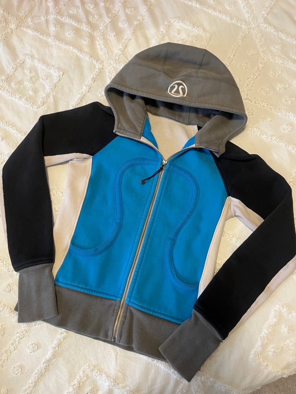 lululemon athletica Blue, Gray & Black Zip Hoodie